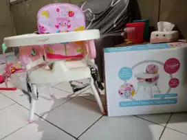 Preloved tempat duduk makan bayi Snuggle