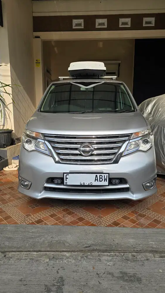 Nissan Serena 2015 Bensin