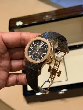 patek philippe aquanaut dual time