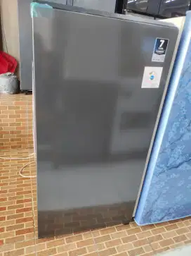Kulkas 1 pintu AQUA AQR D185MDS