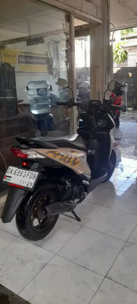 DP 2 jt Honda street thn 2024 cash. /Kredit Bali dharma .motor