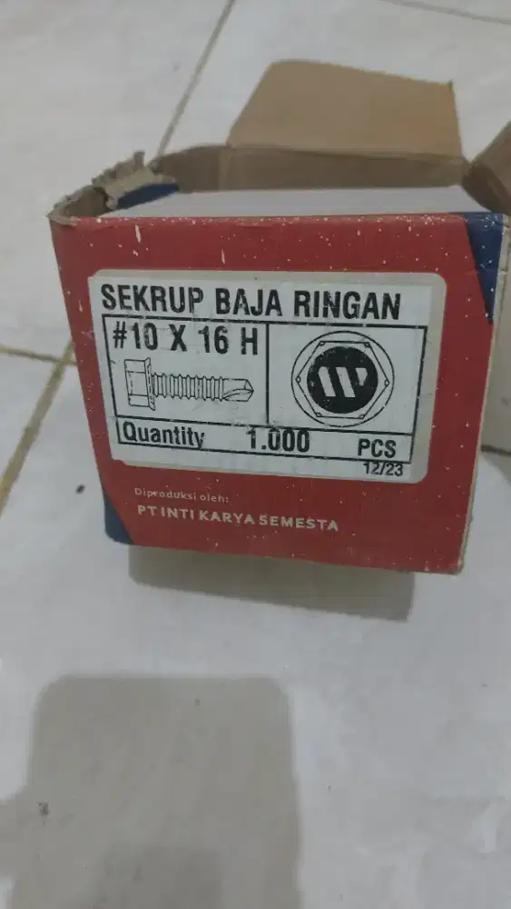 Sekrup baja ringan wilson