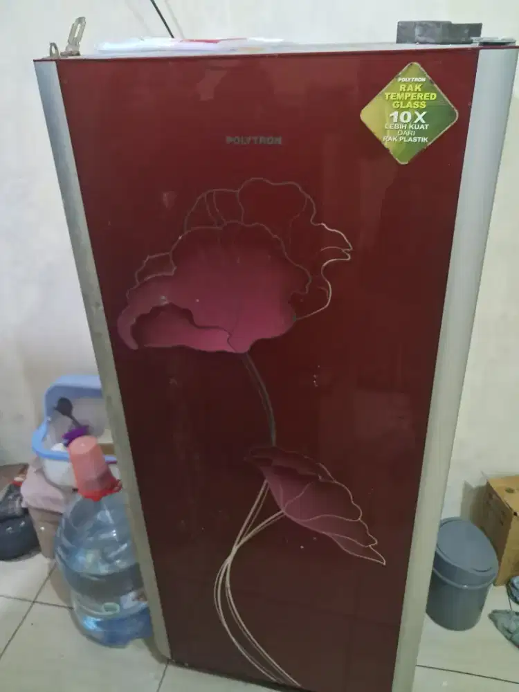 Jual kulkas polytron