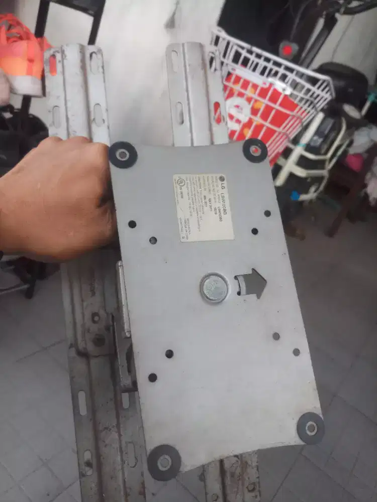 Brecket Tv LG tebal