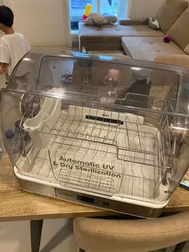 UV sterilizer + dryer baby / dish
