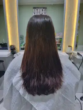Di butuhkan tenaga salon wanita