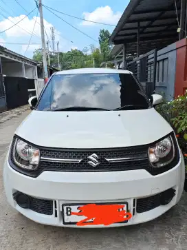 Suzuki Ignis AGS A/T Warna Putih Tahun 2018