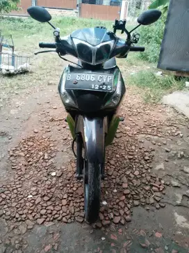 Supra x 125 helm in th 2012