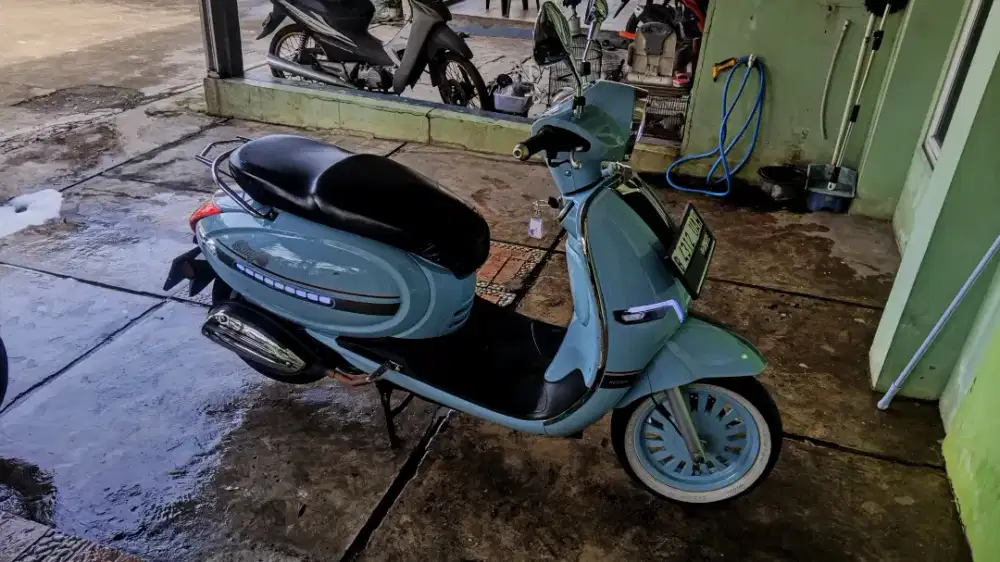 Keeway 150 cc shiny 250..body msh mulus