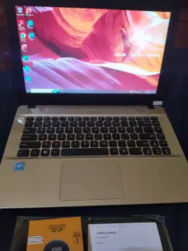 Laptop Asus Intel Core win10
