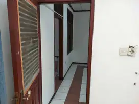 DIJUAL CEPAT Rumah 2 Lantai di Kayu Putih Jakarta