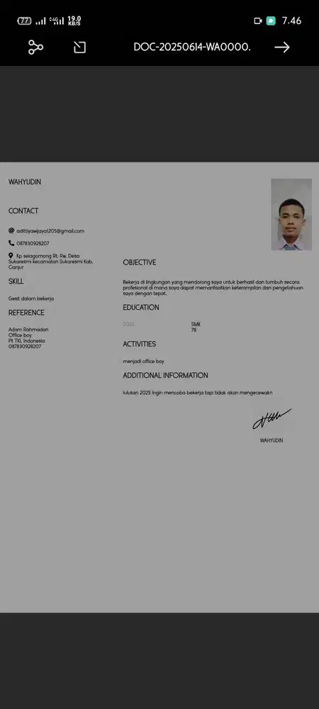 Sayah sedang mncari pekerjaan