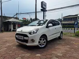 KM Rendah Daihatsu Ayla  1.0 X Bensin-MT 2017 Putih