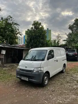 Grand Max Blind Van 2013 Manual