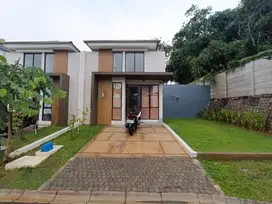 Disewakan rumah hook citra garden serpong termurah strategis nego