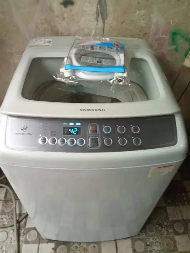 Mesin cuci SAMSUNG OTOMATIS
