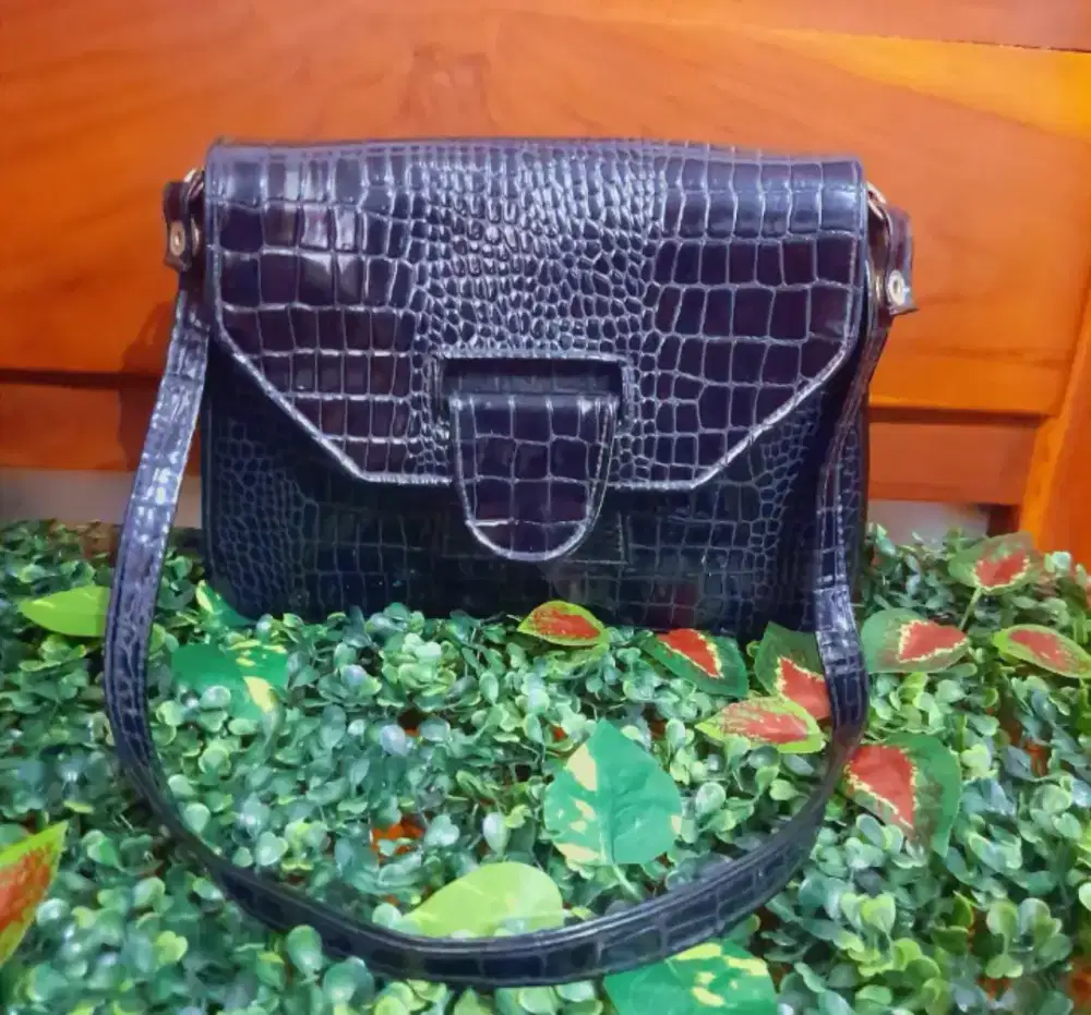 Tas Selempanh Motif Croco