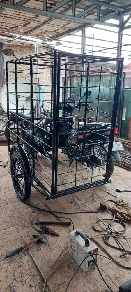 Spesialis buat tempahan sasis becak brng