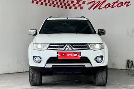 Mitsubhisi pajero dakar 4x2 2014 Putih