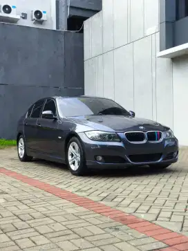 BMW E90 320i LCI Idrive
