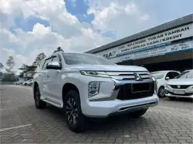 KM 32RB!! MITSUBISHI PAJERO SPORT DAKAR AT MATIC 2022 PUTIH