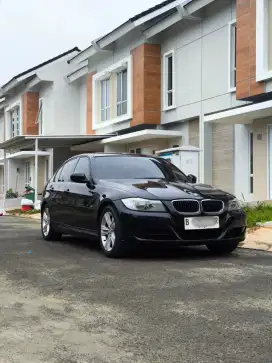 BMW E90 320i LCI Idrive