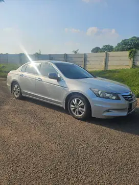 Honda Accord 2011 Bensin