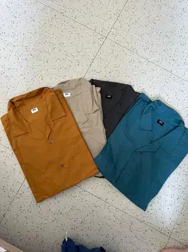 [Preloved] Kemeja Lengan Pendek Uniqlo