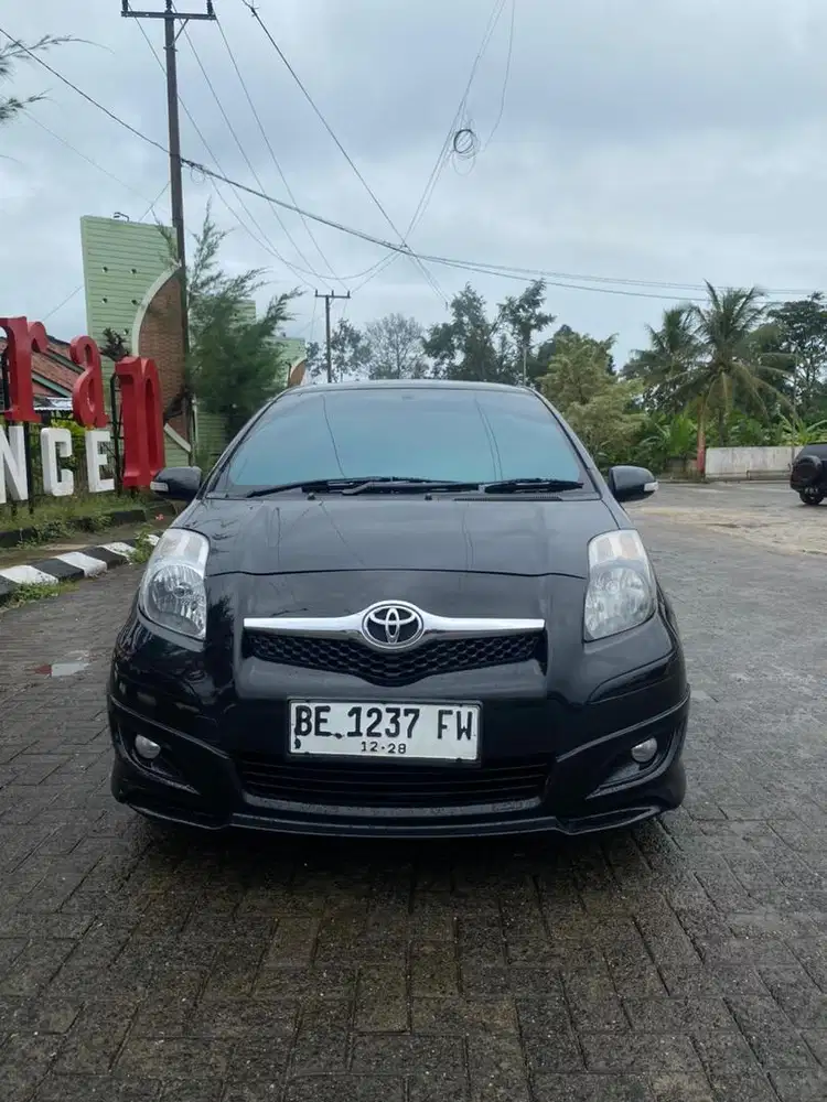 Yaris S Limited Matic 2010