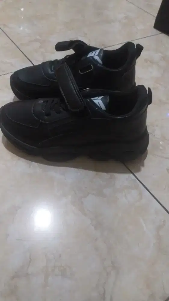 Jual sepatu anak cewe