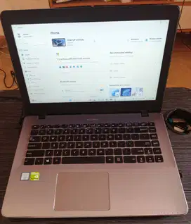 Laptop Gaming Asus X442UUR