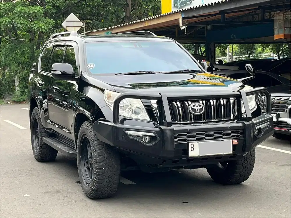 TOYOTA LAND CRUISER PRADO TXL LIMITED AT HITAM 2013 - BERGARANSI‼️