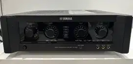 Amplifier karaoke Yamaha KMA-1080