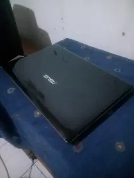 Laptop mulus ram 4 hdd 320gb