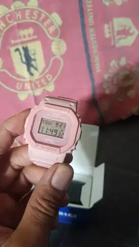 Jam tangan Casio G SHOCK warna pink Pria/wanita 100% original
