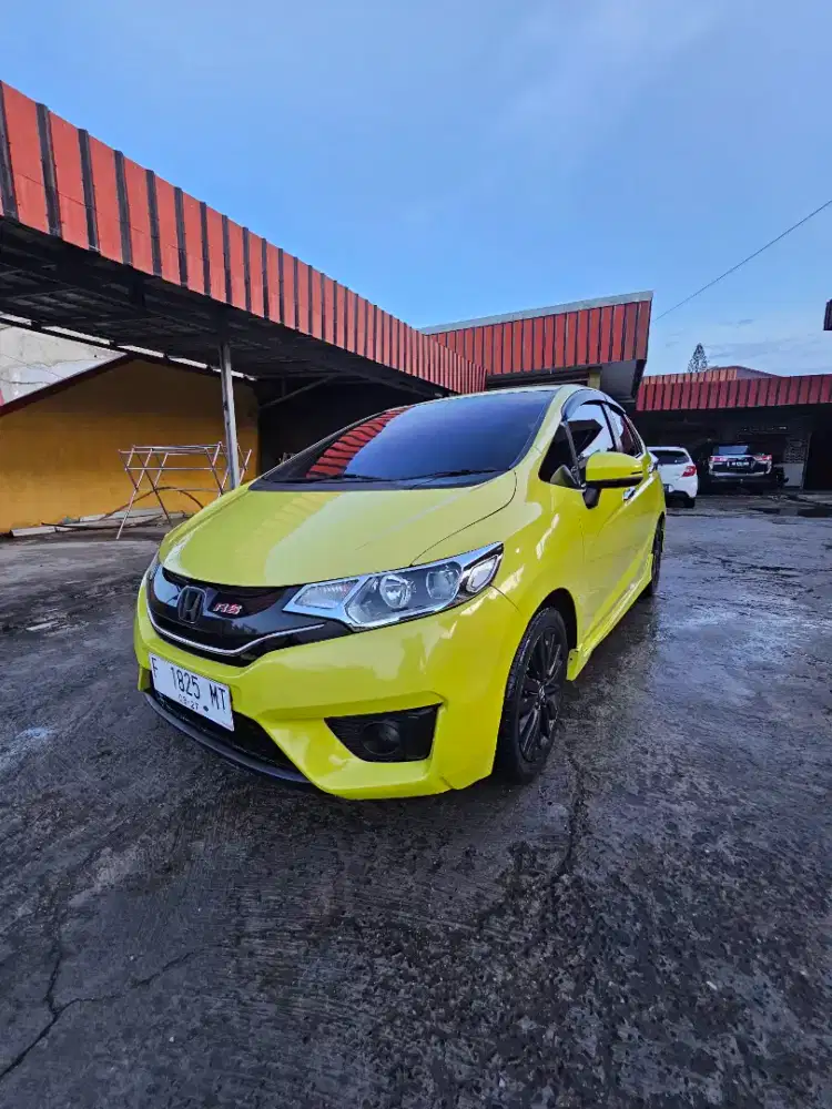 Honda JAZZ RS METIC 2017