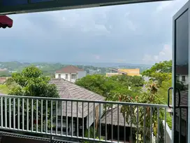 Dijual Rumah Cantik  Dan Bagus Berlokasi Di Sentul city