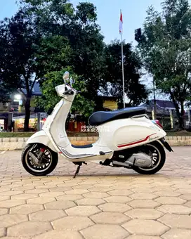 VESPA SPRINT 150 iGET ABS FACELIFT 2019 TERMURAH