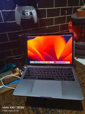 MacBook Pro 2017 Normal Sudah Ada Office Siap Pakai
