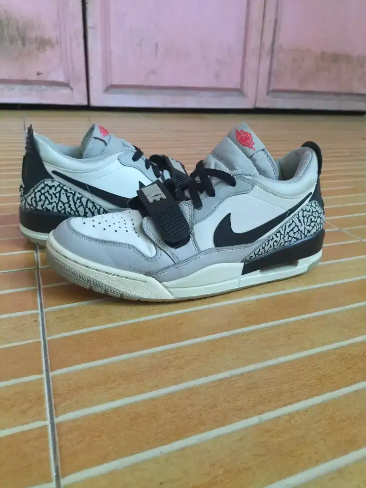 Nike air jordan Legacy uk.42,5 original