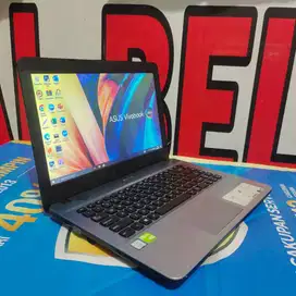 Laptop Asus Vivobook Gaming Dual VGA Nvidia Intel Core i3 7th
