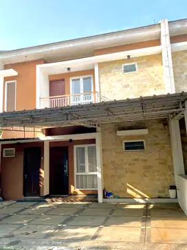 Disewakan rumah siap huni 2 lantai