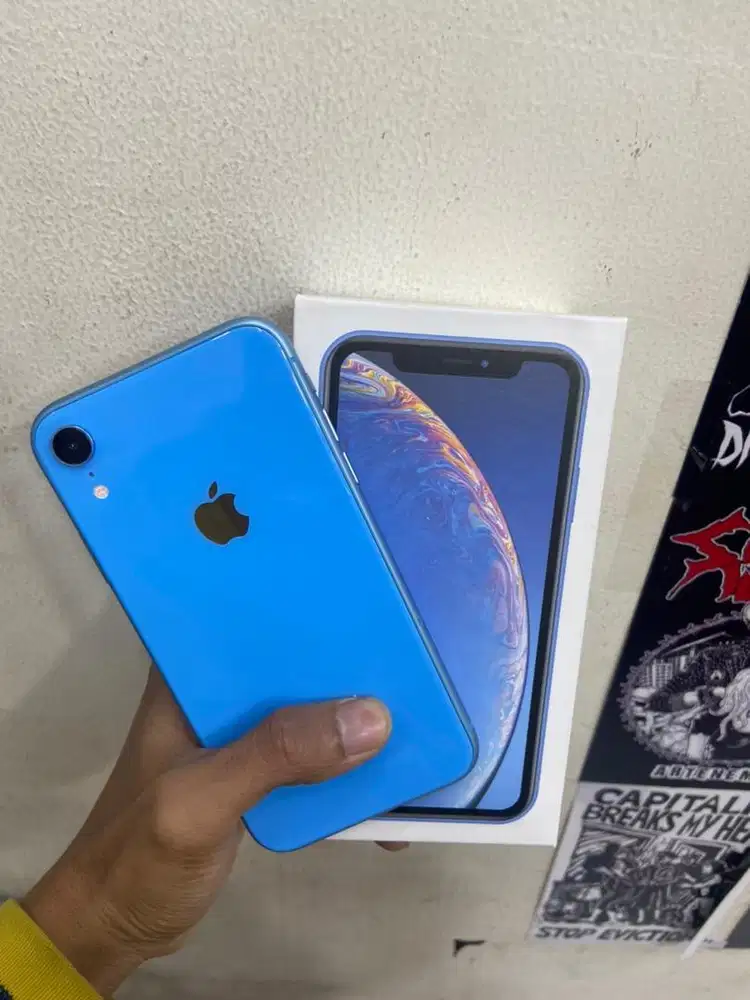 Iphone xr 128gb likenew
