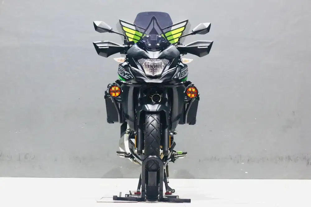 Kawasaki versys250 2024 like new w250 MT25 KTM Duke390