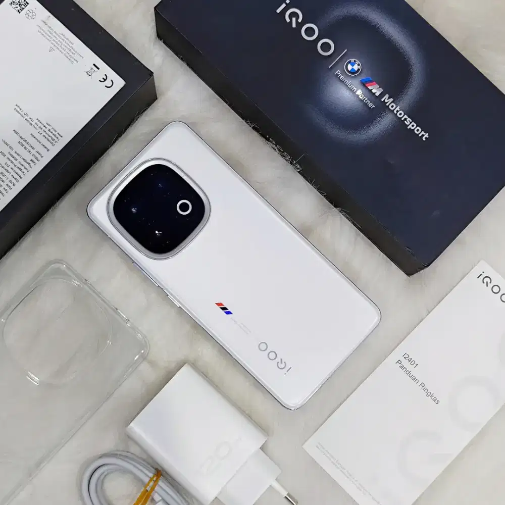 IQOO 13 5G 512GB Fullset Mulus