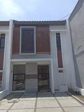 Royal Paka Gunung Anyar New Minimalis Dekat UPN