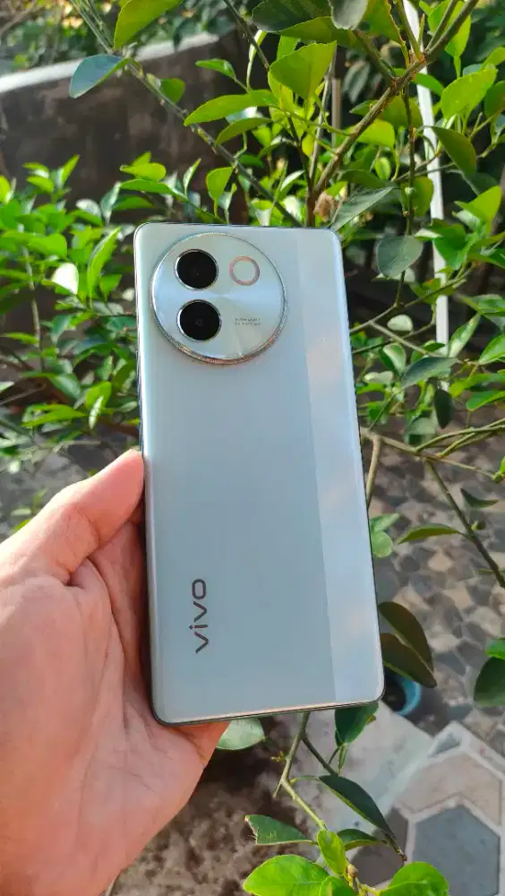 Dijual cpt bsa TT VIVO V30E 5G 8/128GB Spek Terbaik Normal Mulus Orian