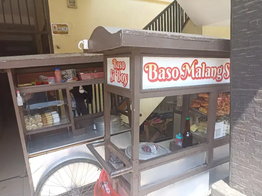 Jualan bakso dorong bakso malang si boy