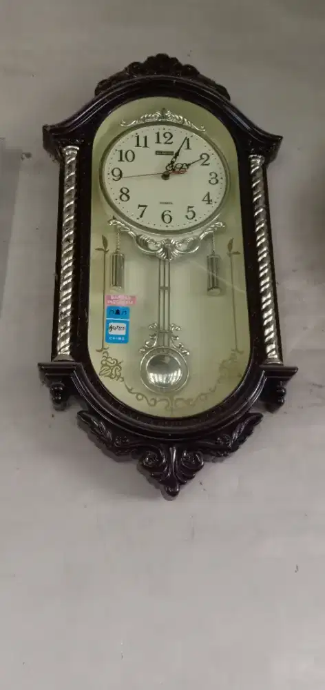 Jam mewah barang langka di pasaran