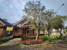 Dijual Villa Asri di Kota Bunga Cipanas ( Dekat Litle Venice )